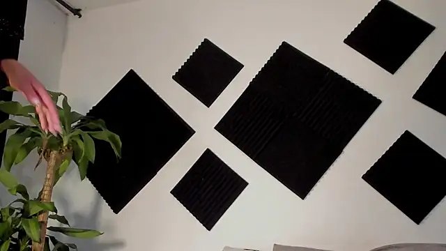 Emily Rousess online show from March 22, 11:02 am