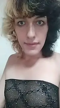MakiMorningstar online show from June 27, 4:45 pm