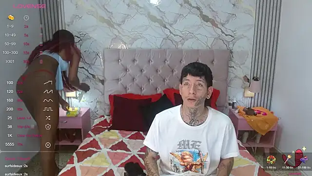 Snapshot of AshlieeGreenn chatting on April 21, 7:50 pm AshlieeGreenn online show from April 21, 7:50 pm