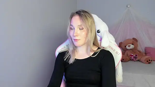 ElaraVoltage online show from March 20, 5:07 pm