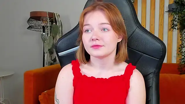 ElinaVale online show from July 5, 5:14 am