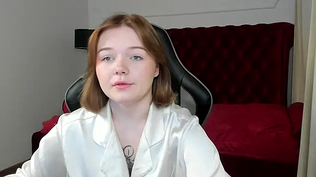 ElinaVale online show from July 6, 5:04 am