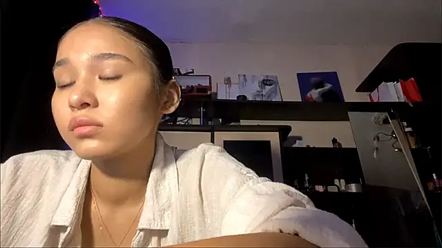 CatherineForbes online show from May 12, 4:59 pm