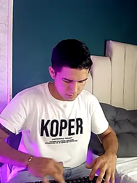 Jean Jagger online show from March 29, 11:32 am