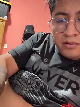 GoldenM95 online show from March 6, 7:21 pm