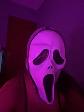 Snapshot of lellsz chatting on March 13, 2:18 am lellsz online show from March 13, 2:18 am