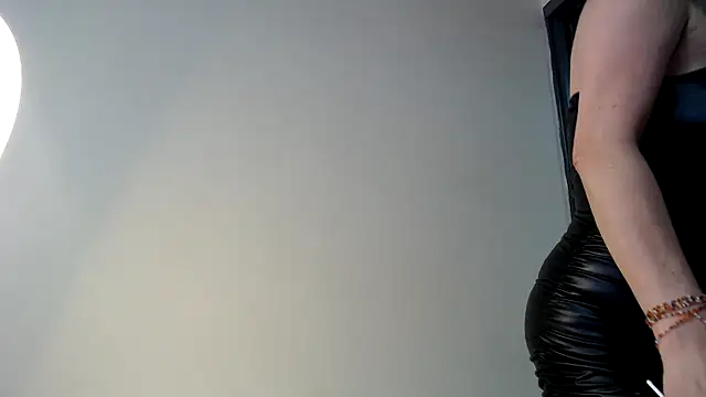 SammyAlexxandra online show from May 5, 8:17 pm