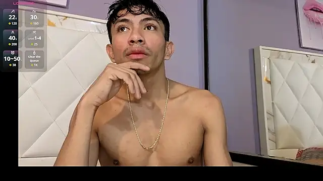 Snapshot of Luchoplayboy chatting on March 9, 12:20 pm Luchoplayboy online show from March 9, 12:20 pm