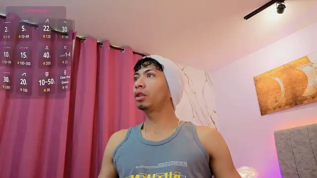 Snapshot of Luchoplayboy chatting on March 16, 12:09 pm Luchoplayboy online show from March 16, 12:09 pm