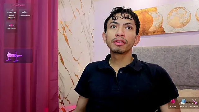 Snapshot of Luchoplayboy chatting on March 31, 12:05 pm Luchoplayboy online show from March 31, 12:05 pm