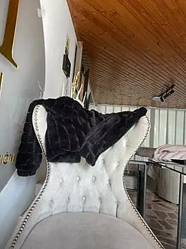 Snapshot of Cloe_pink1 chatting on March 13, 2:23 pm Cloe pink1 online show from March 13, 2:23 pm