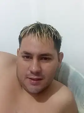 Snapshot of Tupapaciito chatting on March 9, 4:49 am Tupapaciito online show from March 9, 4:49 am