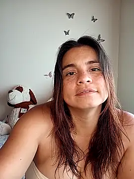 Snapshot of BettyBoo_w chatting on April 29, 5:30 pm BettyBoo w online show from April 29, 5:30 pm