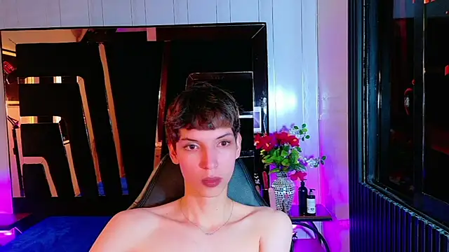 Stefany PiInk online show from May 8, 12:21 pm