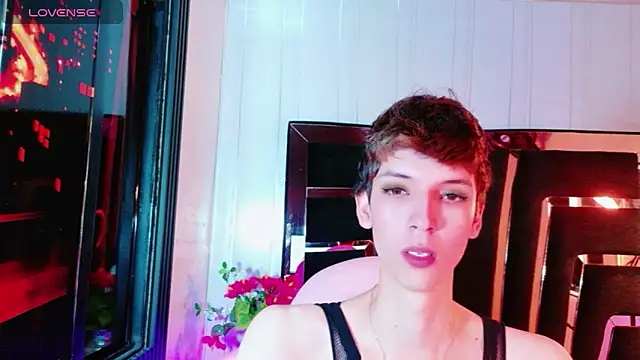 Stefany PiInk online show from May 18, 12:22 pm