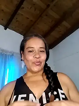 Snapshot of lilymoon- chatting on March 25, 8:04 pm lilymoon- online show from March 25, 8:04 pm