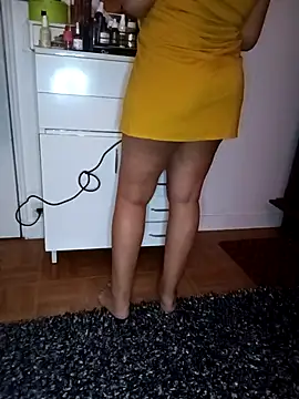 Snapshot of Ha_Nina chatting on April 2, 8:17 pm Ha Nina online show from April 2, 8:17 pm