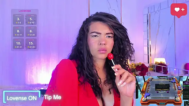 Snapshot of LadyReload chatting on March 10, 9:42 pm LadyReload online show from March 10, 9:42 pm