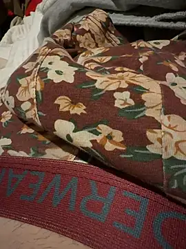 Snapshot of Adriano271299 chatting on March 26, 6:41 am Adriano271299 online show from March 26, 6:41 am