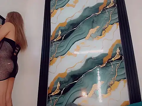 Snapshot of bianca_dream_ chatting on March 29, 7:47 pm bianca dream online show from March 29, 7:47 pm