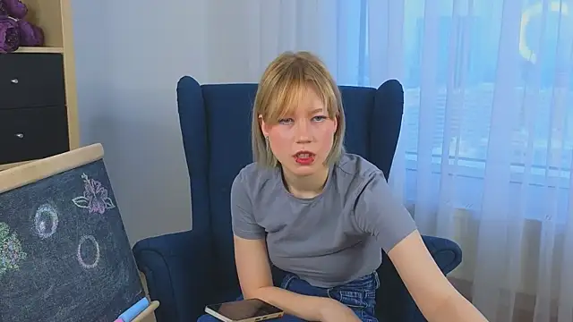 CythiaOttum online show from March 11, 12:22 pm