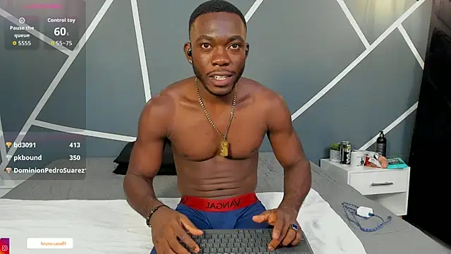 Snapshot of Oliver_Laurent_ chatting on April 1, 11:13 pm Oliver Laurent online show from April 1, 11:13 pm