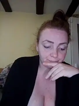 Bella-Monroe online show from May 8, 5:29 pm