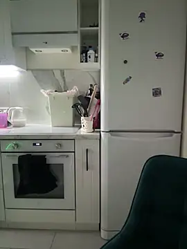 AuroraVale online show from April 5, 8:39 pm