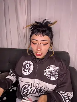 baby akuma online show from March 19, 3:43 am