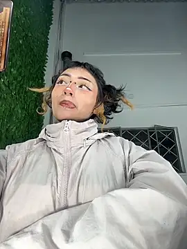 baby akuma online show from March 24, 2:05 am