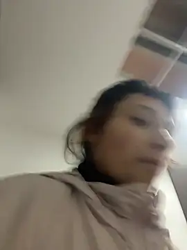 baby akuma online show from April 3, 3:48 am