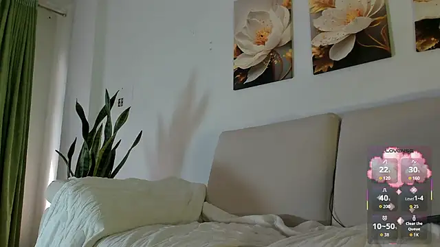 Snapshot of Viioletcollins chatting on March 25, 1:39 pm Viioletcollins online show from March 25, 1:39 pm