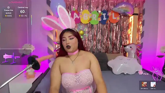 Snapshot of hooney_2 chatting on April 2, 3:37 am hooney 2 online show from April 2, 3:37 am