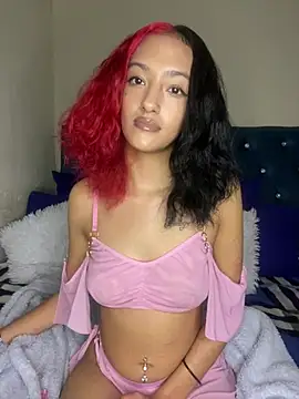 CuteBubbles13th online show from July 3, 10:49 pm