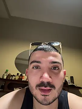 Snapshot of s_eren chatting on April 1, 6:27 pm s eren online show from April 1, 6:27 pm