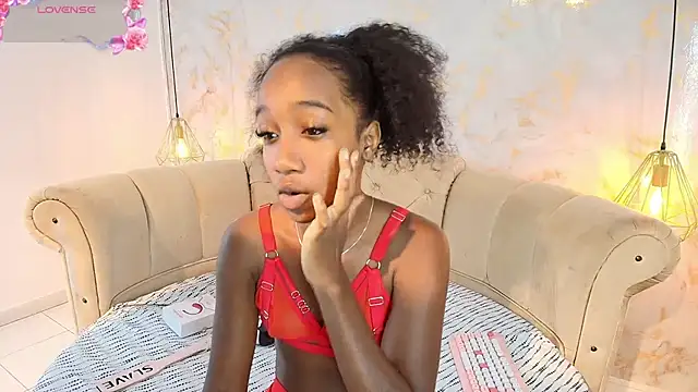 Snapshot of brianaduque chatting on March 29, 12:38 pm brianaduque online show from March 29, 12:38 pm