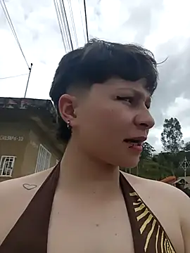 Snapshot of yuya_style chatting on April 2, 6:16 pm yuya style online show from April 2, 6:16 pm