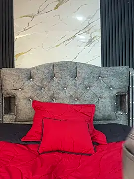 Snapshot of Bunny_fire chatting on March 17, 7:06 pm Bunny fire online show from March 17, 7:06 pm