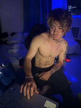 AngelLatinBoy online show from March 30, 7:53 am