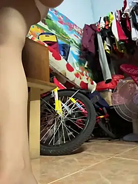 July-lovee online show from March 29, 4:07 pm