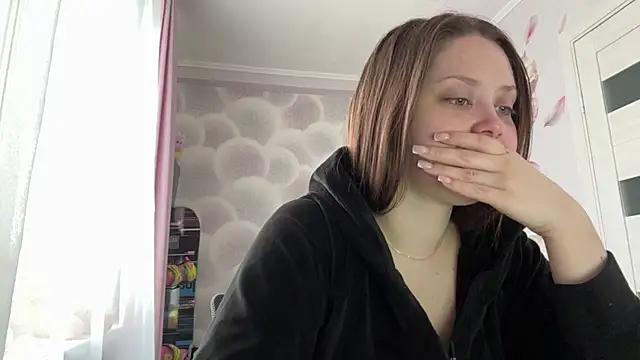 Snapshot of Cherry_Sin chatting on March 30, 9:16 pm Cherry Sin online show from March 30, 9:16 pm