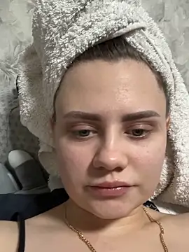 EliasynWoiues online show from March 30, 5:03 pm