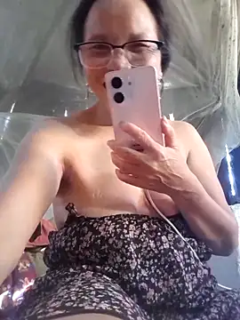 Tina6886 online show from May 14, 8:32 am