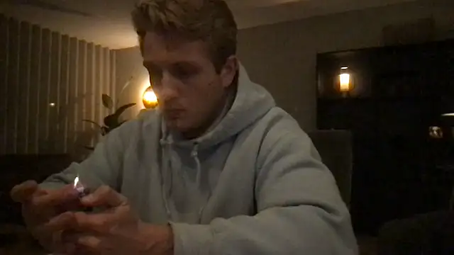 Snapshot of dirtyBent chatting on March 16, 9:30 pm dirtyBent online show from March 16, 9:30 pm