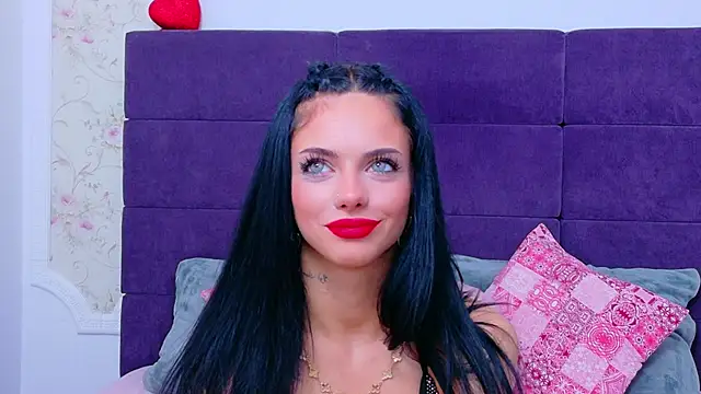 NataliaCroft online show from May 5, 2:58 pm