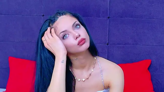 NataliaCroft online show from May 19, 2:12 pm