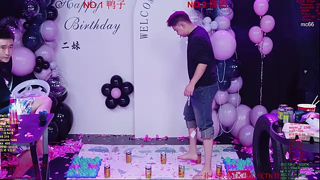 Snapshot of Comebaby-07 chatting on March 21, 8:19 am Comebaby-07 online show from March 21, 8:19 am