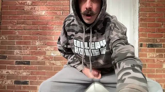 Snapshot of RawSlutMaker chatting on March 19, 2:54 pm RawSlutMaker online show from March 19, 2:54 pm