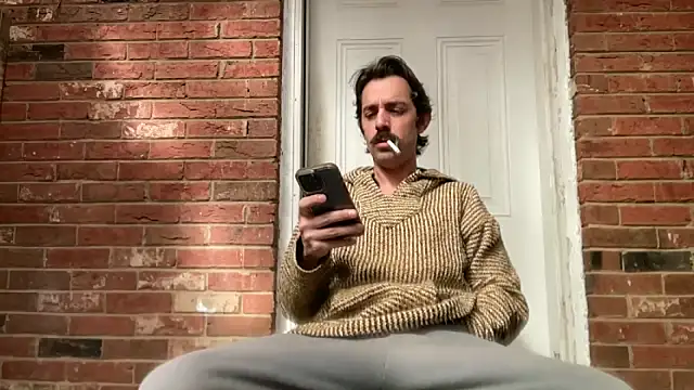 Snapshot of RawSlutMaker chatting on March 24, 2:55 pm RawSlutMaker online show from March 24, 2:55 pm