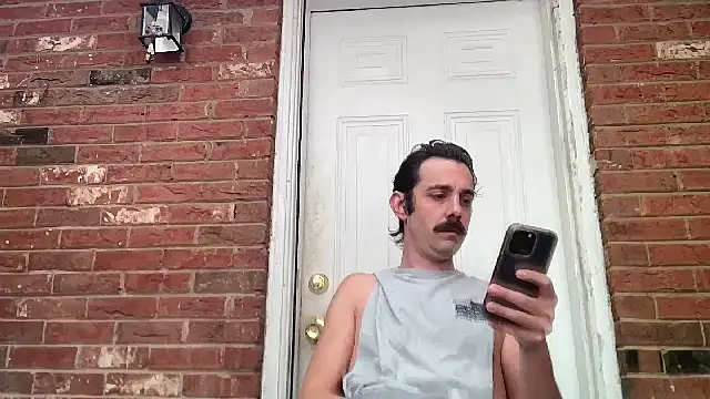 Snapshot of RawSlutMaker chatting on March 29, 8:53 pm RawSlutMaker online show from March 29, 8:53 pm